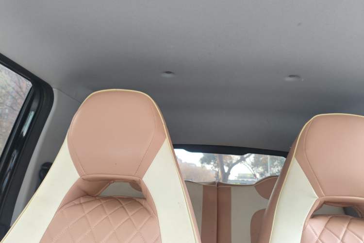 Used Chery QQ Ice Cream 2022 170km Sundae Phosphate Lithium-Ion