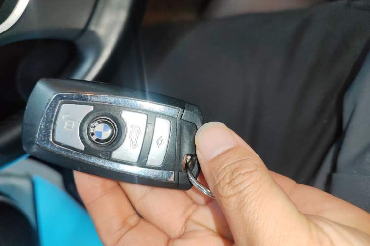 Used BMW 5 Series 2014 525Li Luxury Design Package