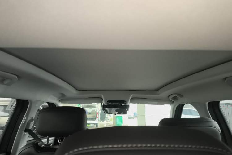 Used Chery Tiggo 7 C-DM 2025 1.5T 120KM Luxury Trim
