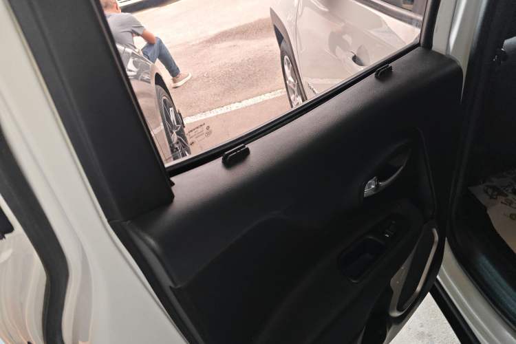 Used  Renegade 2017 180T Automatic Jingneng Edition
