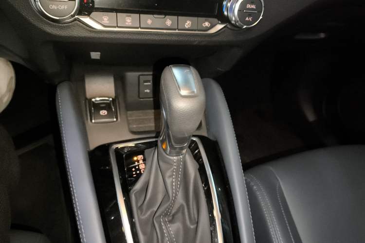 Used Nissan Qashqai 2025 Honor 2.0L CVT XV+ Leading Edition