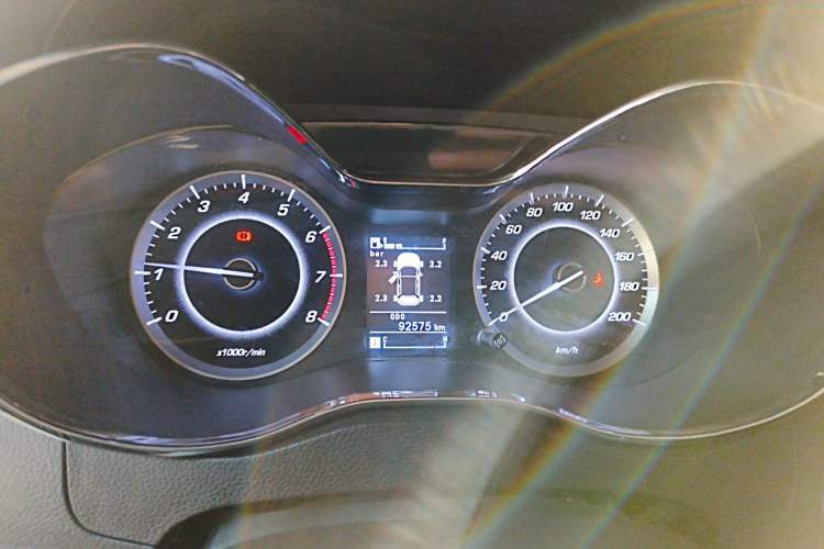 Used Baojun 560 2015 1.8L Manual Luxury Model