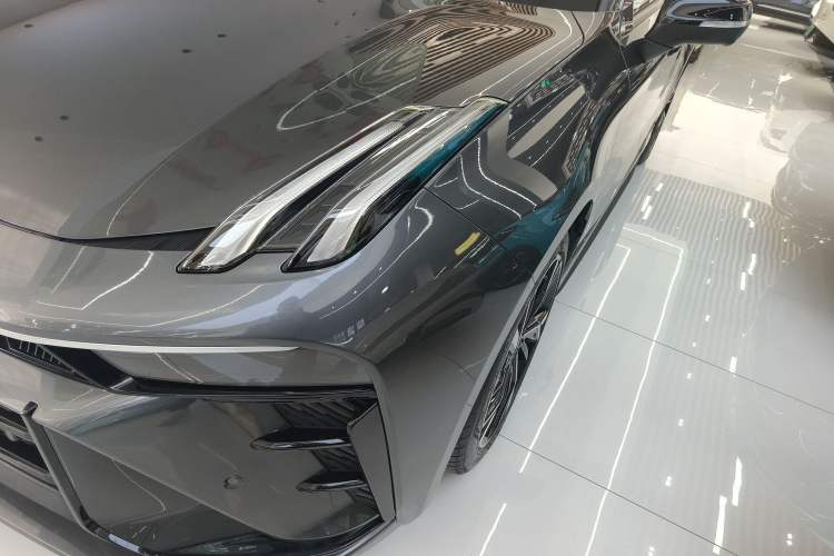 Used Lynk & Co 03 2025 1.5TD DCT Champion Edition Pro
