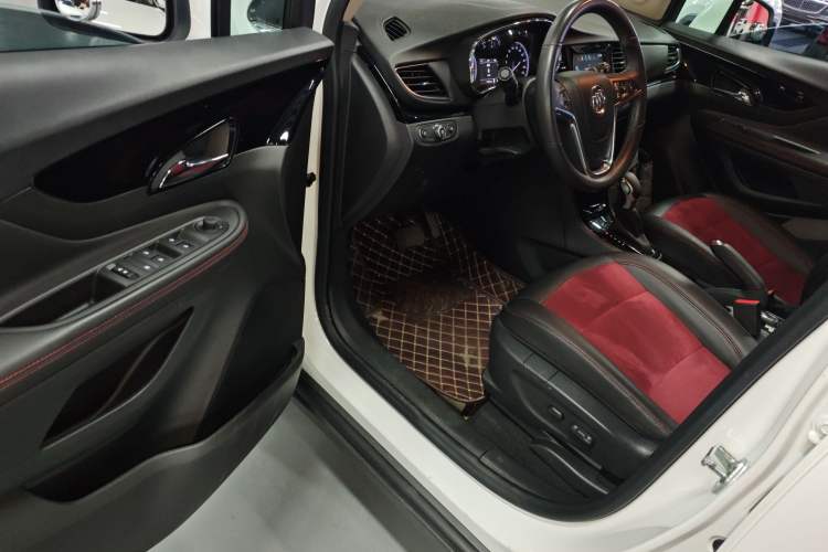 Used Buick Encore 2017 18T Automatic Two-Wheel Drive Urban Elite Model
