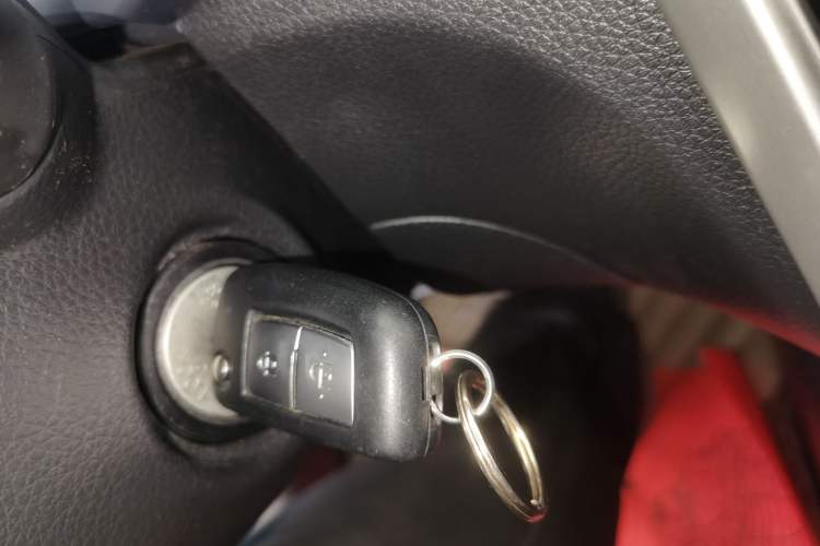 Used Nissan Tiida 2020 1.6L CVT Cool Edition
