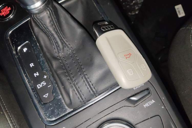 Used Audi Q2L 2021 35 TFSI Progressive Dynamic Edition
