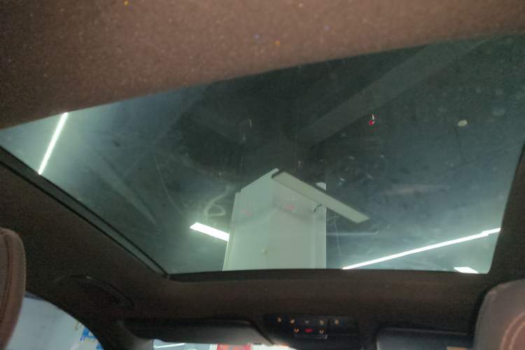 Used Mercedes-Benz GLC 2018 GLC 260 4MATIC Luxury Model