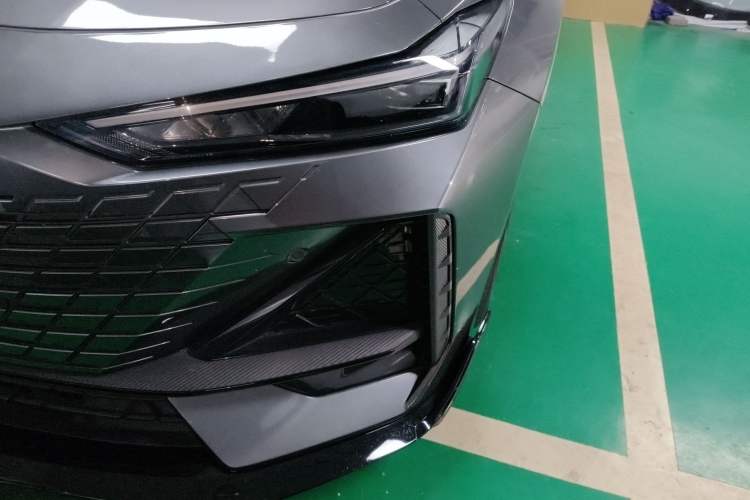 Used Changan UNI-V 2023 1.5T Sport Edition