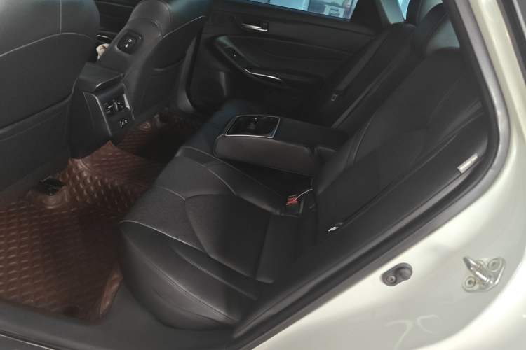 Used Toyota Avalon 2021 2.5L Luxury Edition