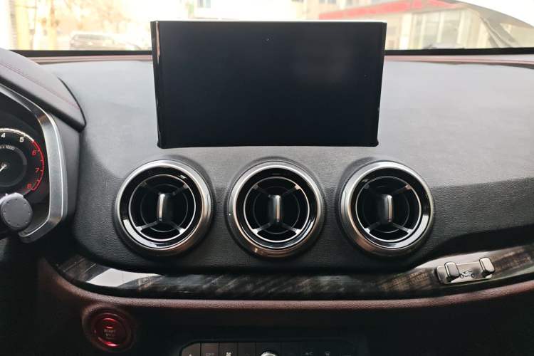 Used Wey VV5 2017 2.0T Flagship Edition
