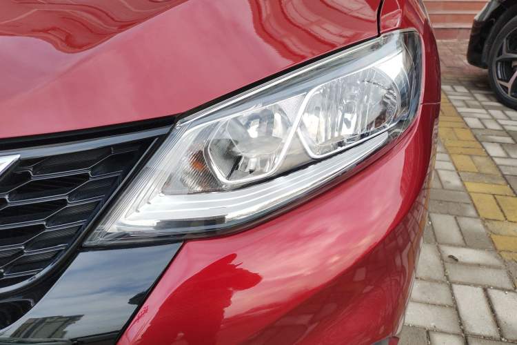 Used Nissan Tiida 2019 1.6L CVT Smart Drive Version China VI Standard
