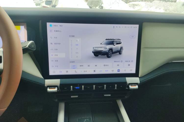 Used  G318 2024 Two-Wheel Drive Air Suspension Version