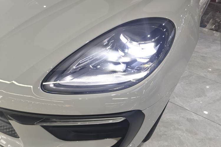 Used Porsche Macan 2022 Macan 2.0T