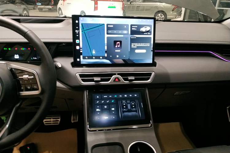 Used Wey Mocha New Energy 2024 Hi4 Four-Wheel Drive Long-Range Version
