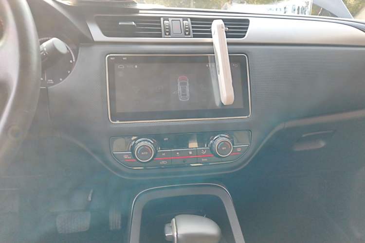 Used Qoros 5 2018 Revised 1.6T Automatic Luxury Version