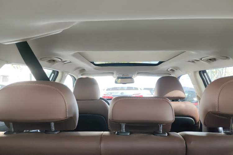 Used Geely Auto Emgrand X7 Sport 2016 1.8TD Automatic ZhiZun Version