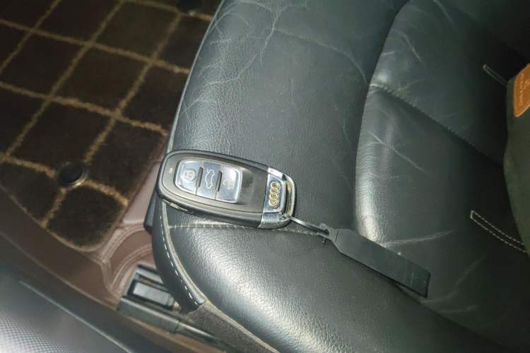 Used Audi A6L 2018 30th Anniversary Edition 35 TFSI Fashion Model
