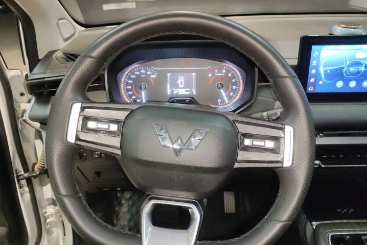 Used Wuling Jiachen 2022 1.5T CVT Deluxe Flagship Edition
