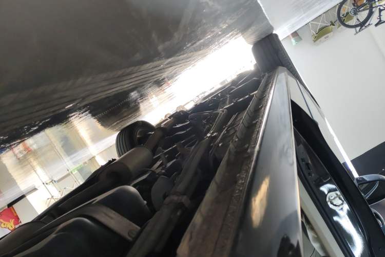 Used Buick GL8 2021 Land Cruiser Executive Class 652T Luxury Model
