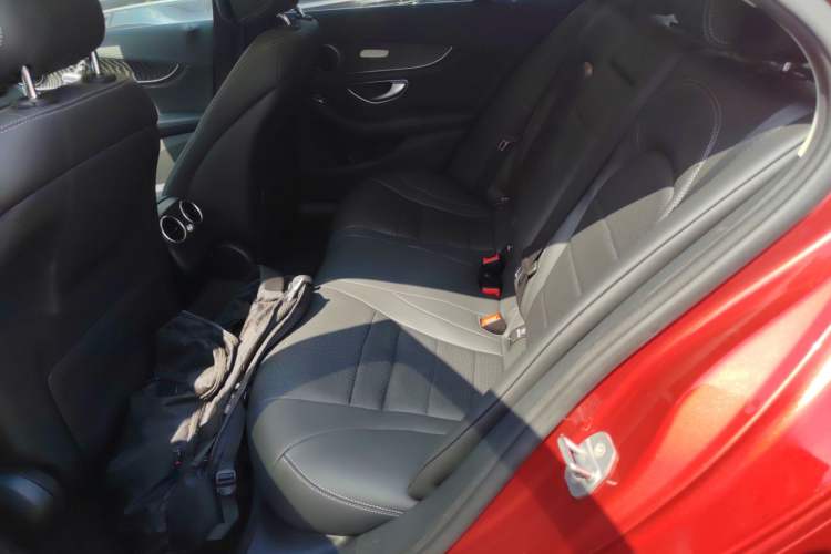 Used Mercedes-Benz C-Class 2017 Facelift C 200 L Sport Edition
