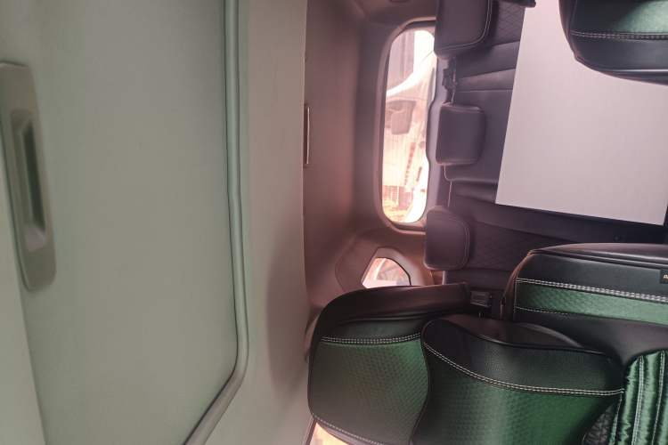 Used Baojun 310W 2018 1.5L Automatic Luxury Version China V
