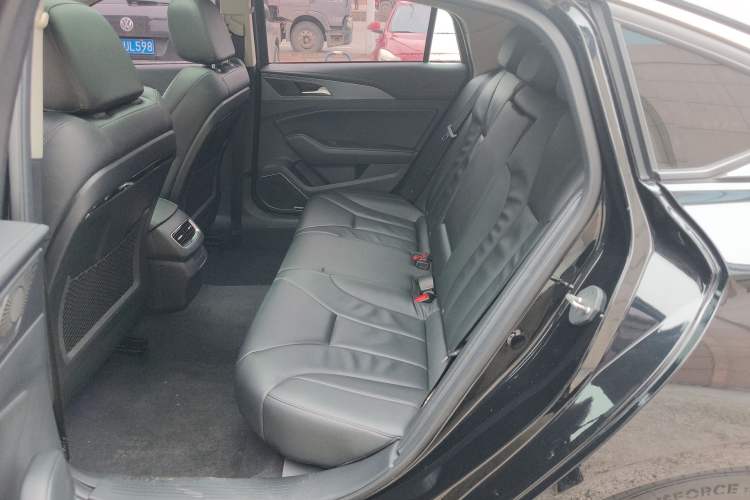 Used Hongqi H5 2020 1.8T Automatic Smart Connect Flagship Edition