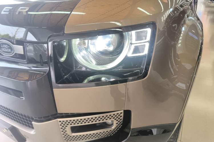 Used Land Rover Defender 2021 110 P400 X