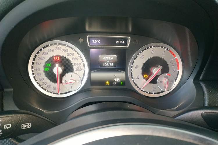 Used Mercedes-Benz A-Class 2015 A 200 Fashion Model