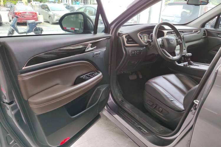 Used GAC Trumpchi GS5 2019 270T Automatic Luxury Edition
