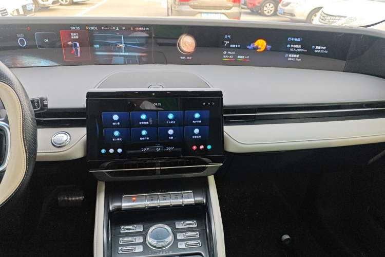 Used Lincoln Nautilus 2023 2.0T Four-Wheel Drive Luxury Edition
