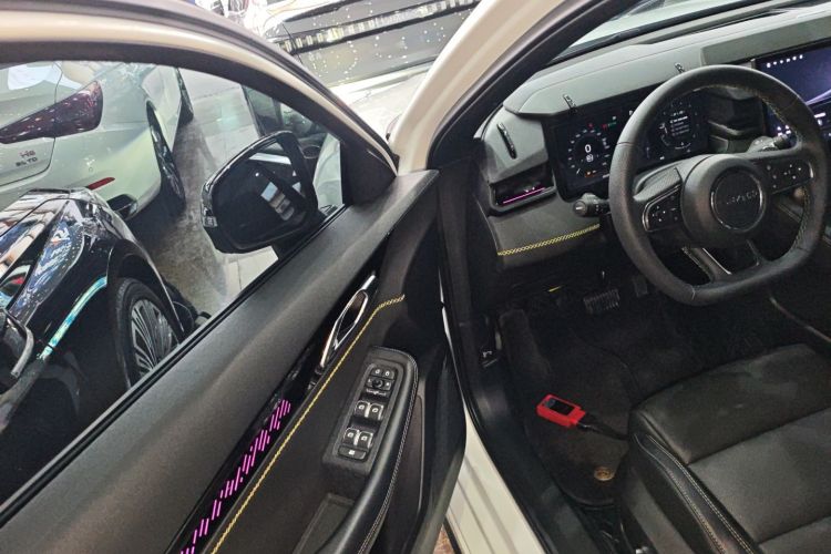 Used Lynk & Co 03 2023 1.5TD DCT JingPro