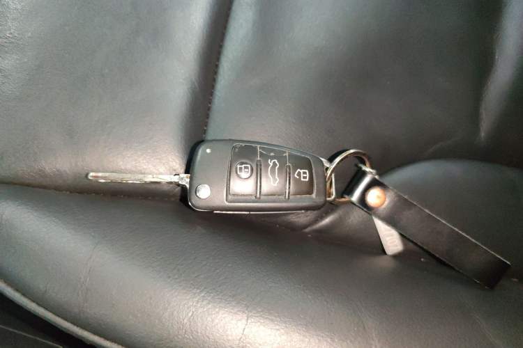 Used Audi Q3 2015 35 TFSI Comfort Model
