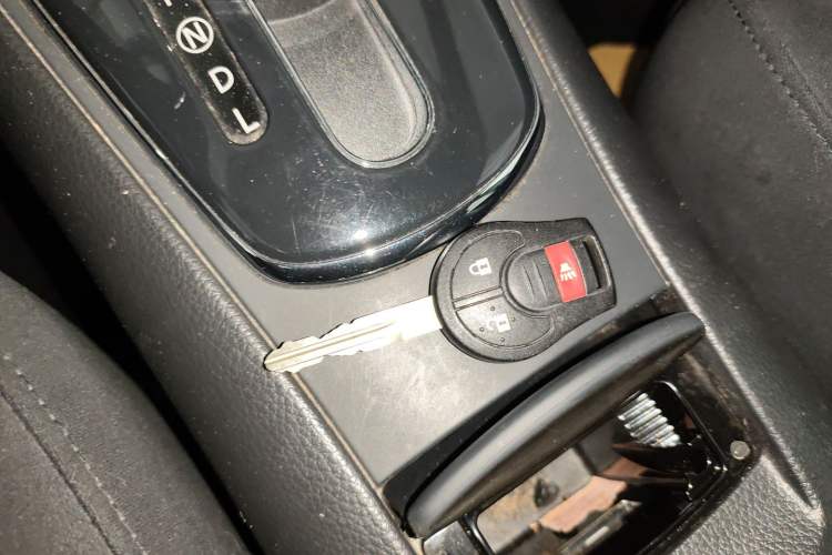 Used Nissan Tiida 2011 1.6L CVT Comfort Model