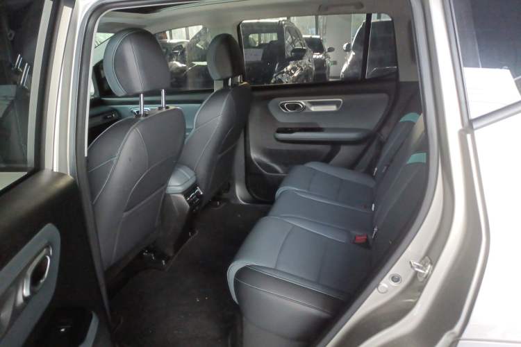 Used AION Y 2023 Younger Star Edition
