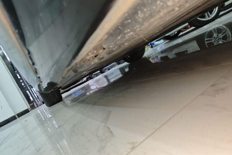 Used Mercedes-Benz E-Class 2016 E 200 L Sport Edition
