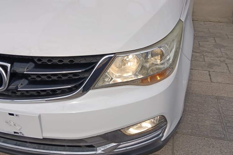 Used Baojun 730 2016 1.5L Manual Comfort Version 7 Seats China V Emission Standard
