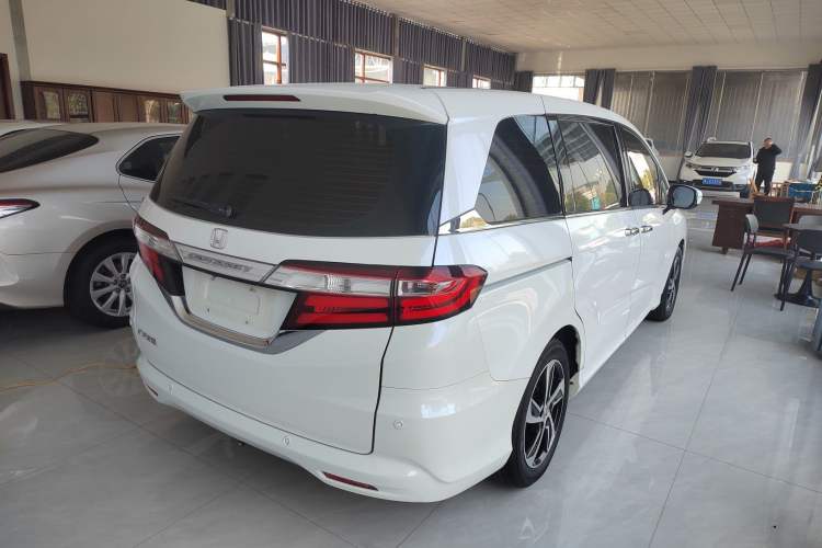 Used Honda Odyssey 2017 2.4L Luxury Edition