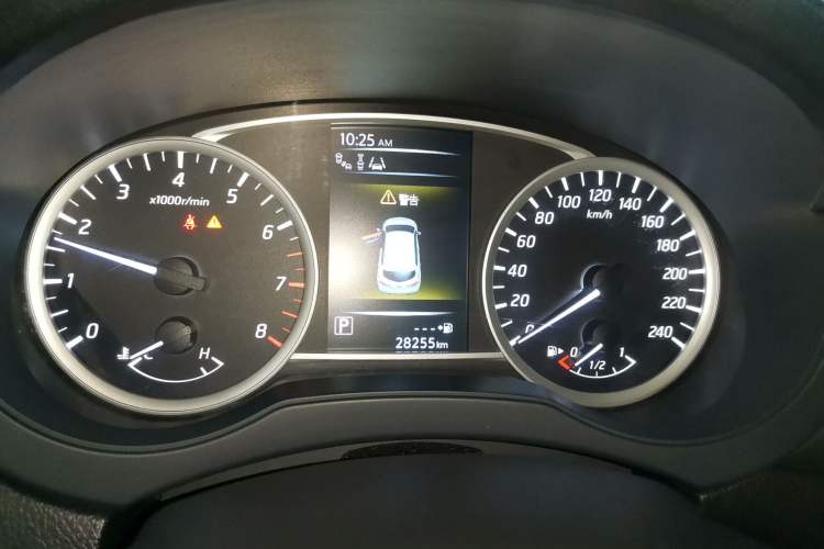 Used Nissan Tiida 2019 1.6L CVT Smart Drive Version China VI Standard