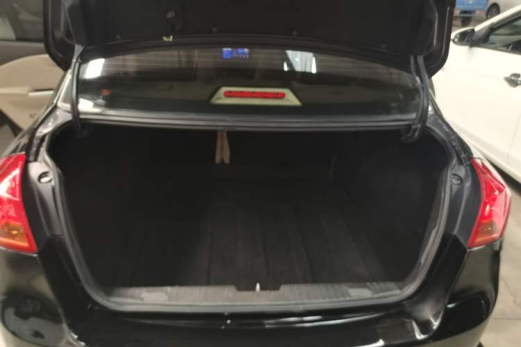 Used Buick Excelle 2015 1.5L Automatic Classic Model
