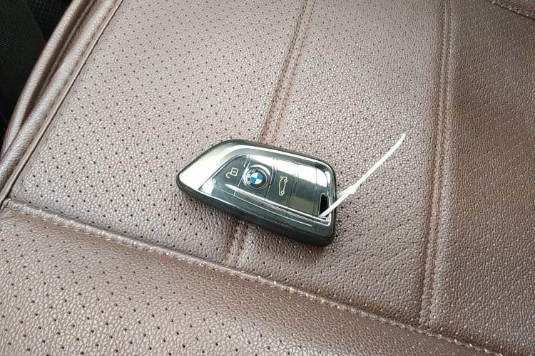 Used BMW X1 2016 sDrive20Li Luxury Model
