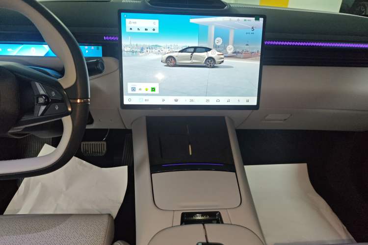 Used Lynk & Co Z10 2025 95 kWh 702 km All-Wheel Drive Intelligent Driving Ultra
