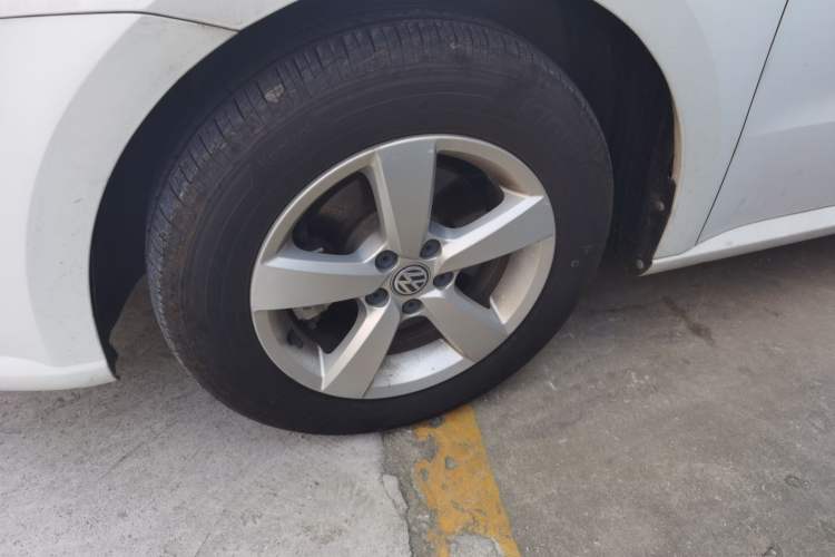 Used Volkswagen Lavida 2015 1.6L Automatic Fashion Edition
