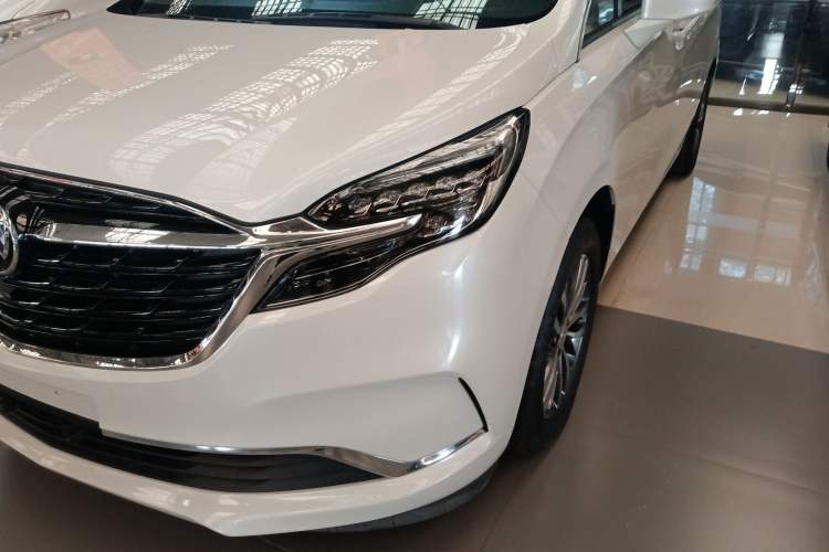 Used Buick GL8 2022 ES Landtrek 653T Comfort Edition
