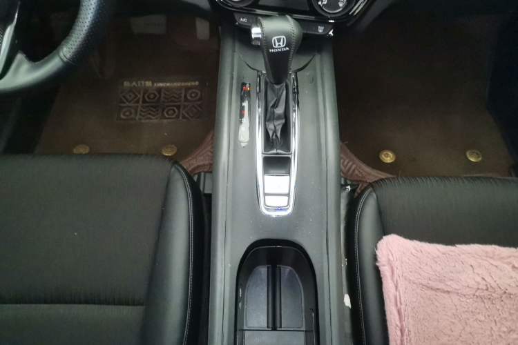 Used Honda Vezel 2020 1.5L CVT Luxury Edition
