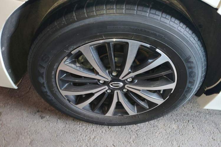 Used GAC Trumpchi M8 2021 Revised Version Lingxiu Series 390T Luxury Edition
