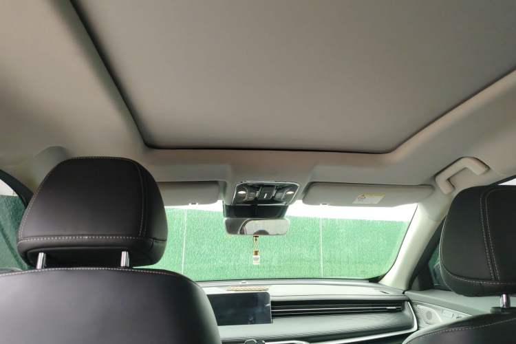 Used Jetour X70 PLUS 2023 1.6T DCT Stronger PRO 5-Seater
