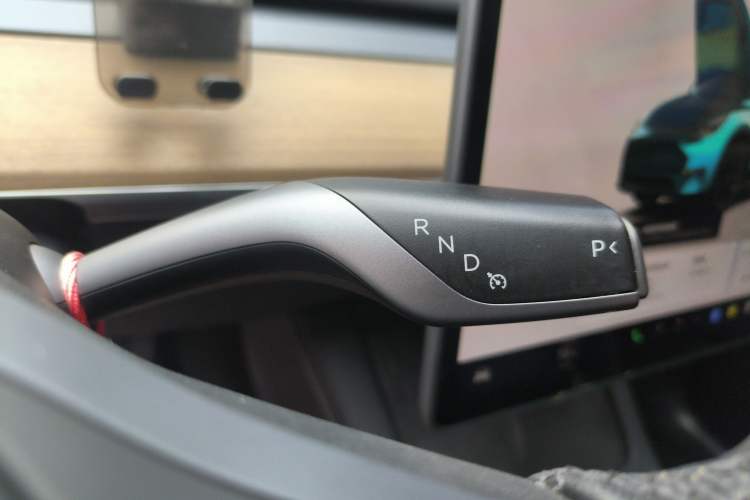 Used Tesla Model Y 2022 Rear-Wheel-Drive Version
