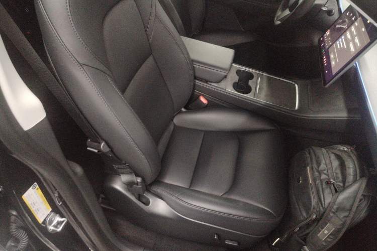 Used Tesla Model Y 2024 Rear-Wheel-Drive Version
