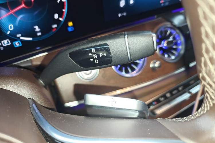 Used Mercedes-Benz E-Class 2023 Updated E 300 L Luxury Edition
