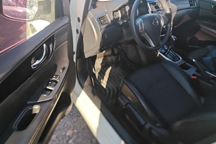 Used Nissan Tiida 2019 1.6L CVT Smart Drive Version China VI Standard